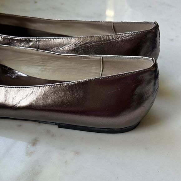 New Y2K Bandolino Metallic Bronze Silver leather Women's Flats 8N - Picture 4 of 7